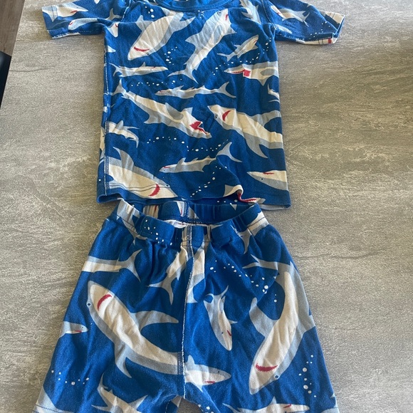 Hana Anderson pajamas - Picture 2 of 7